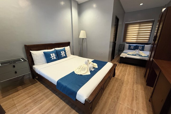 Room 5 of 37