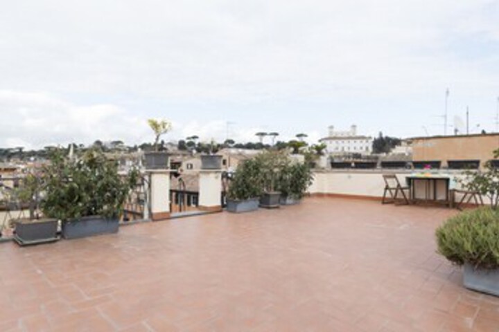 Terrace/Patio 32 of 34
