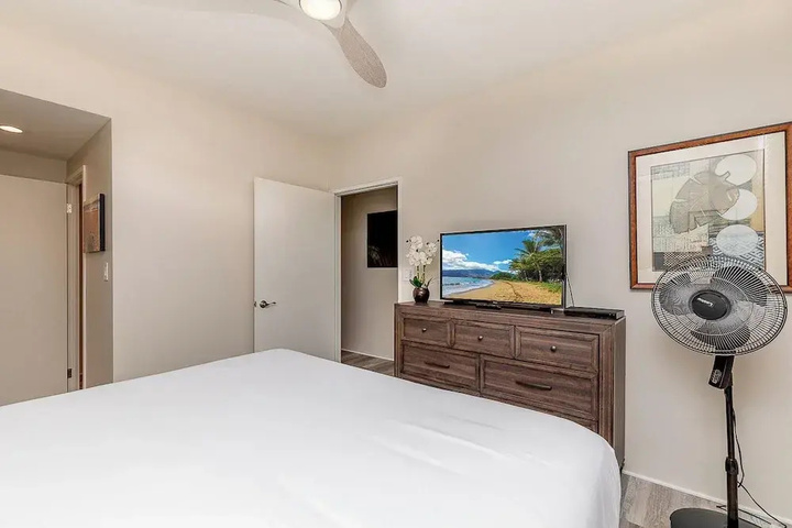 Room 2 of 26