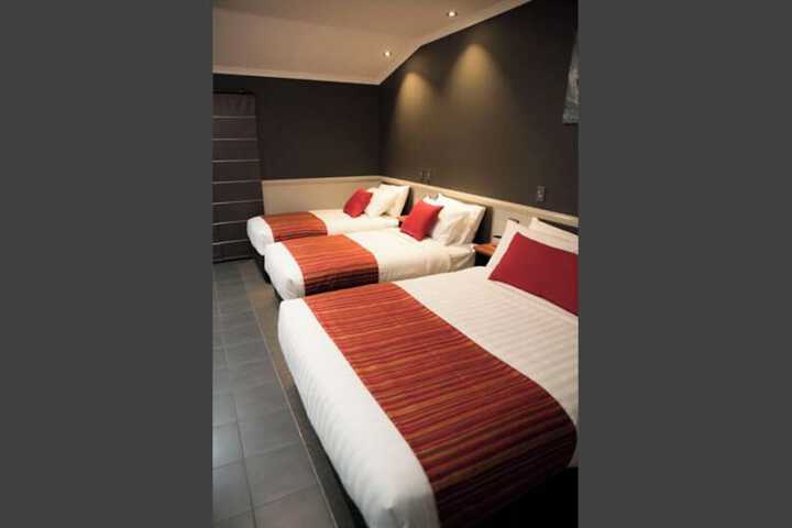Room 9 of 52