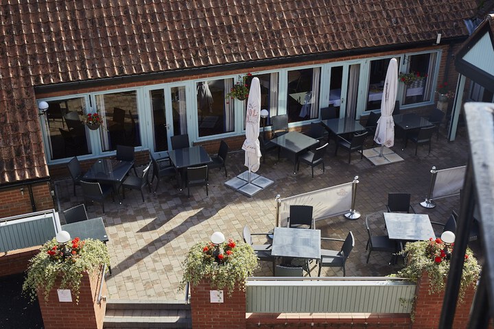 Terrace/Patio 67 of 72