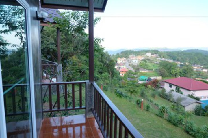 Terrace/Patio 3 of 10