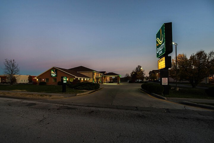 Hotel 43 of 48