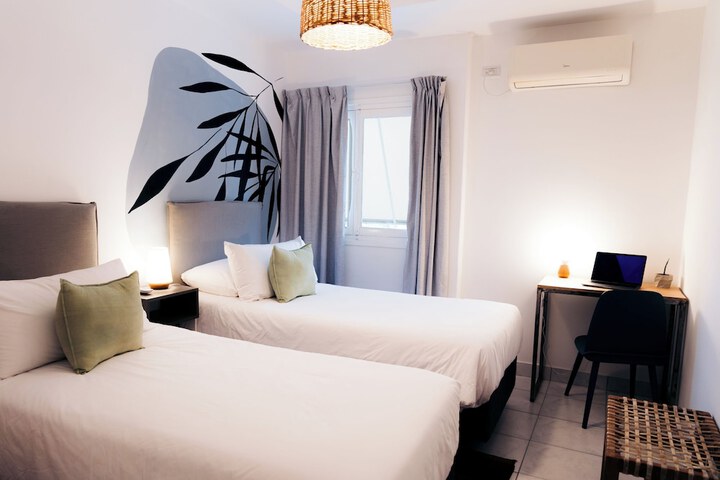 Room 19 of 50