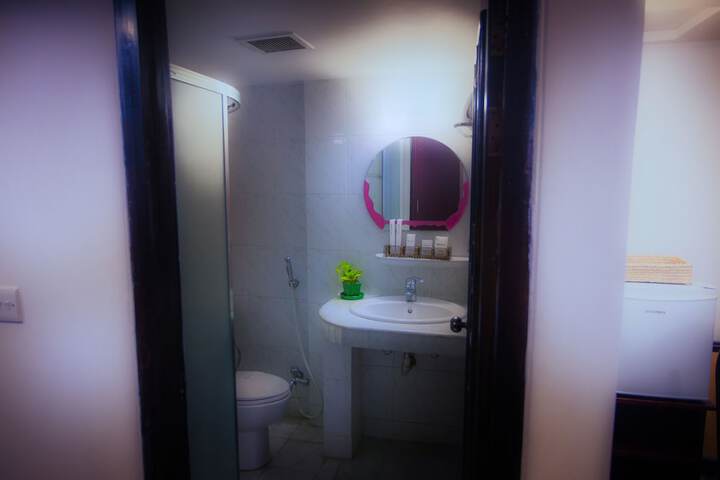Room 29 of 64