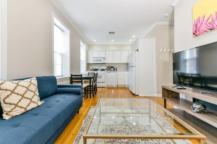 Photo of Spacious 3br / 2ba on Freedom Trail by Domio