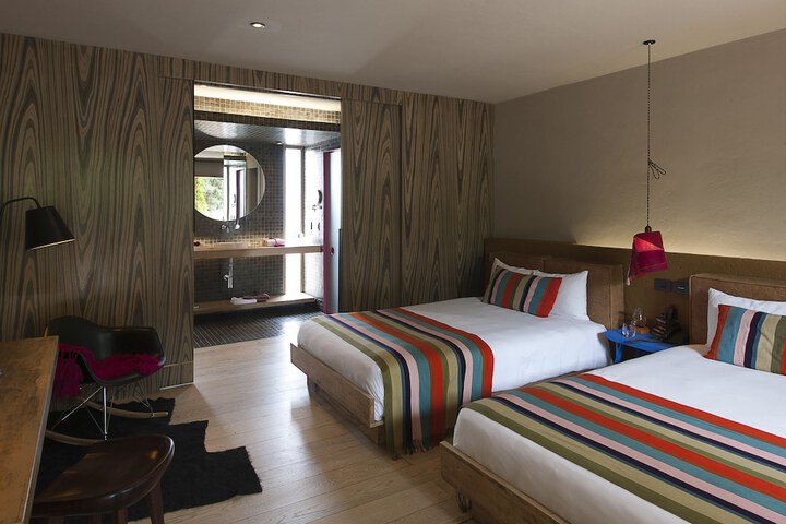 Room 10 of 55