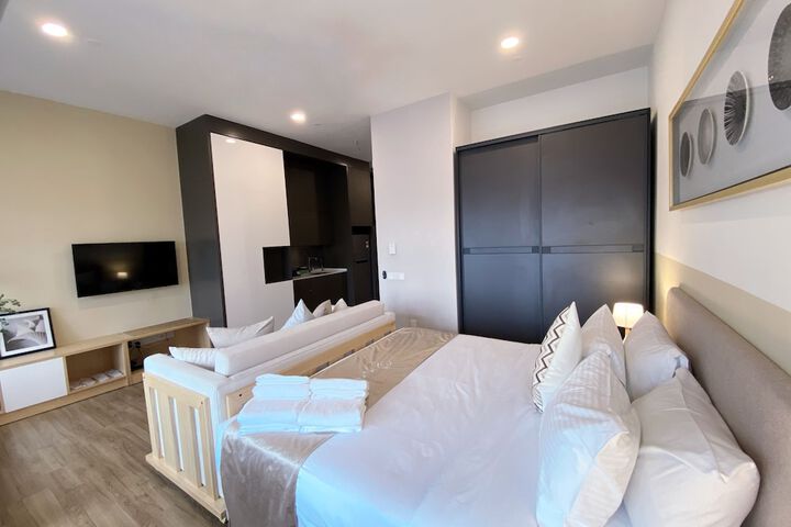 Room 44 of 73