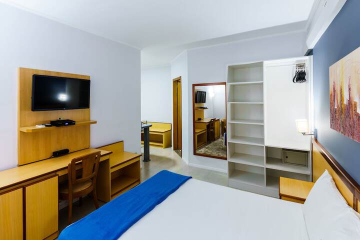 Room 20 of 47