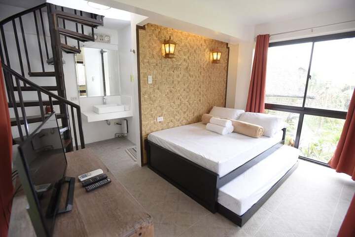 Room 3 of 29