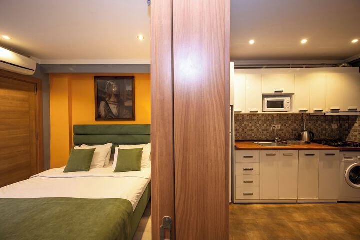 Room 36 of 158