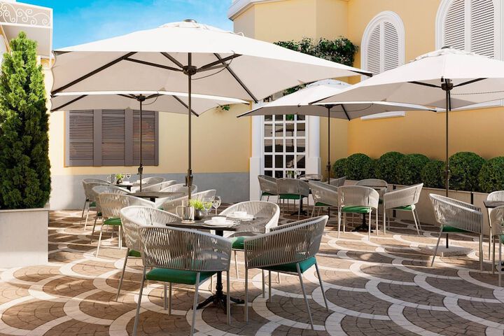 Terrace/Patio 28 of 47