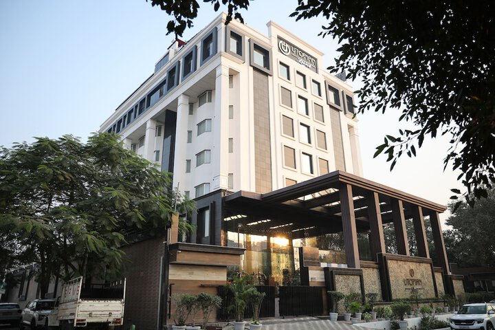 Exterior of Utopian Luxe