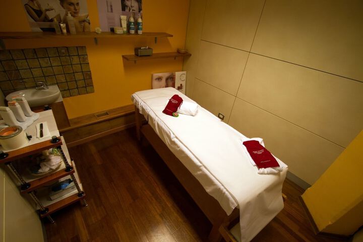 Spa 46 of 62