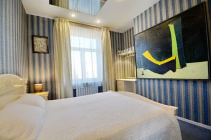 Room 46 of 203