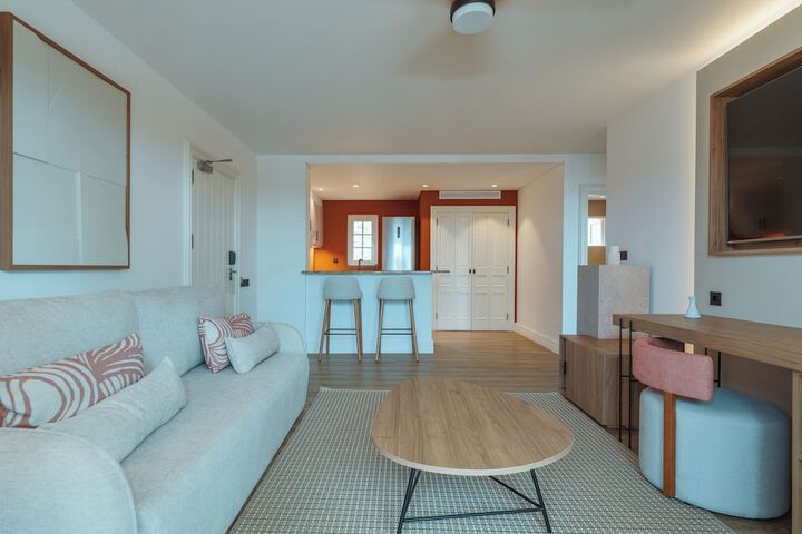 Room 49 of 180