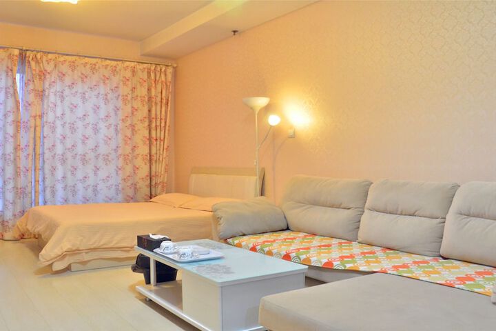 Room 18 of 31