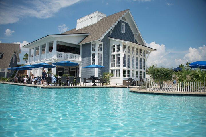 Pool 43 of 90