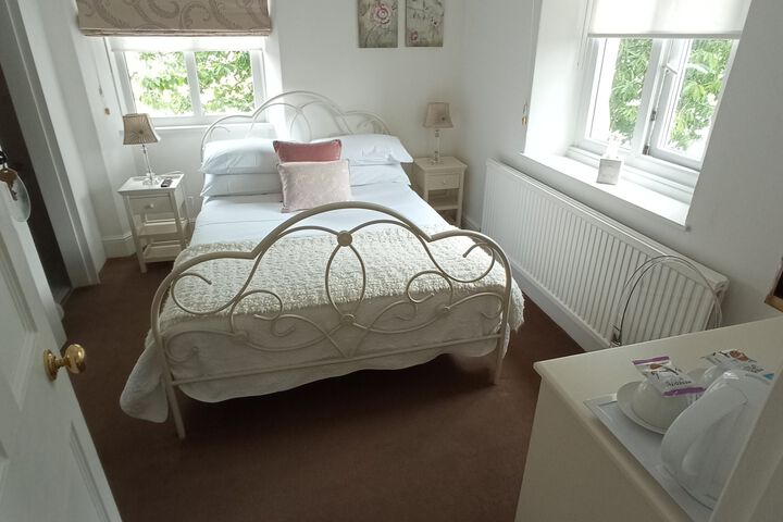 Room 5 of 5
