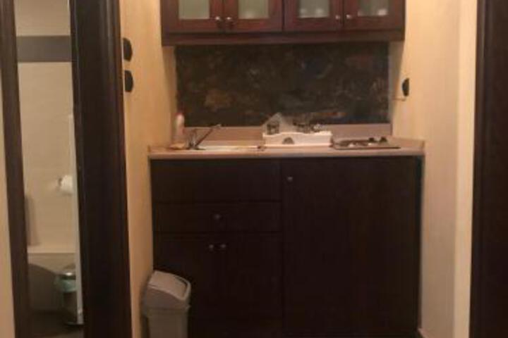 ANESIS SUITES