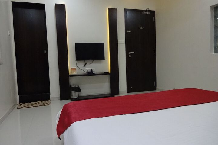 Room 25 of 51