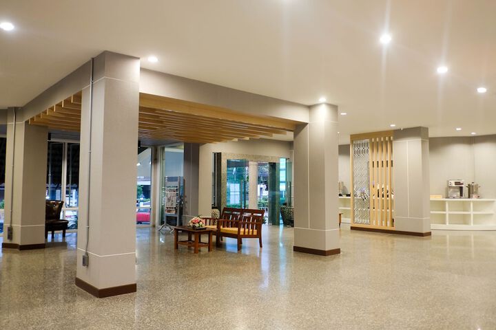 Lobby Entry