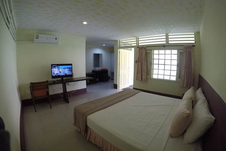 Room 8 of 45
