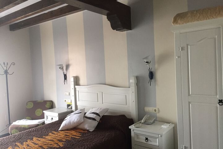 Room 11 of 41