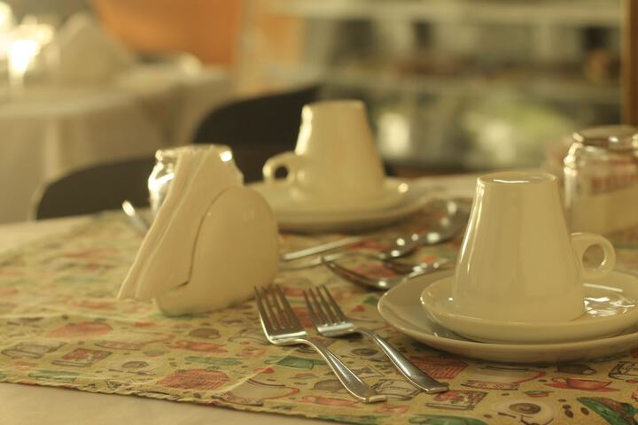 Breakfast area