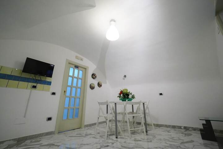 Hotel Interior 18 of 27