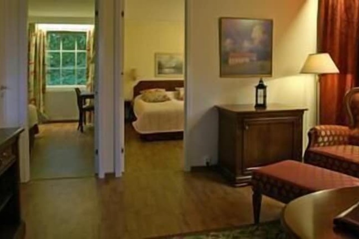 Room 20 of 83