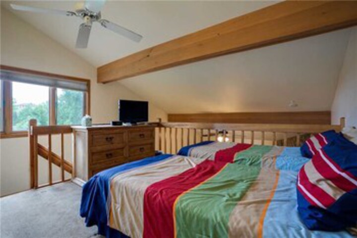 Room 19 of 19