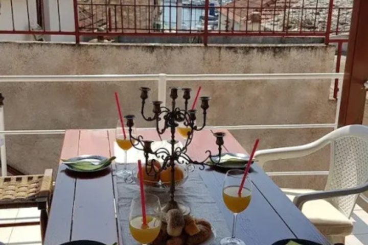 Terrace/Patio 7 of 24