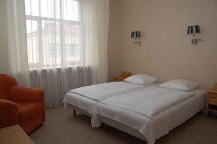 Room 20 of 40