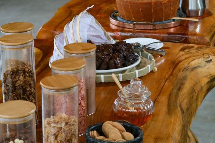 Breakfast/Coffee Service 109 of 133