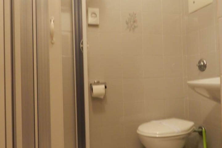 Room 26 of 50