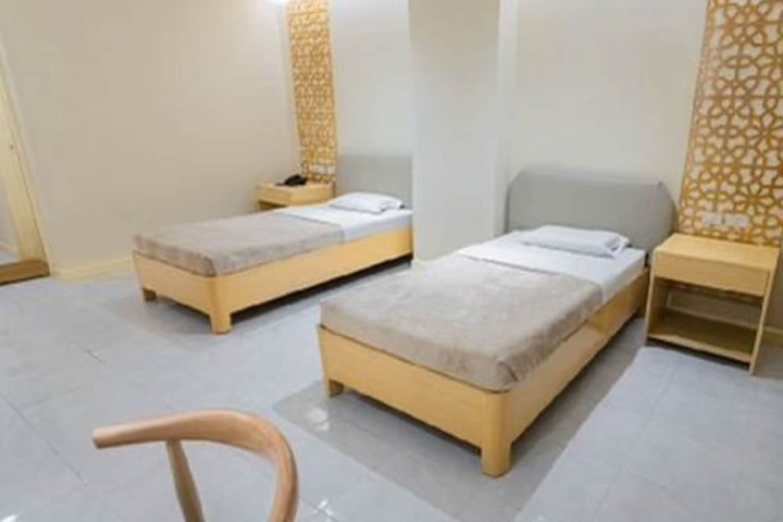 Room 34 of 52