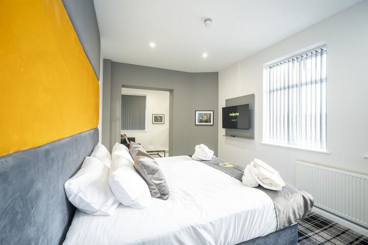 Room 20 of 144