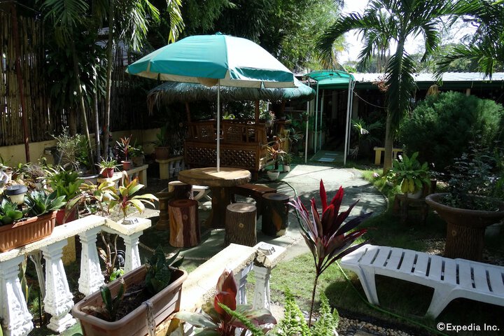 Sundeck 42 of 48
