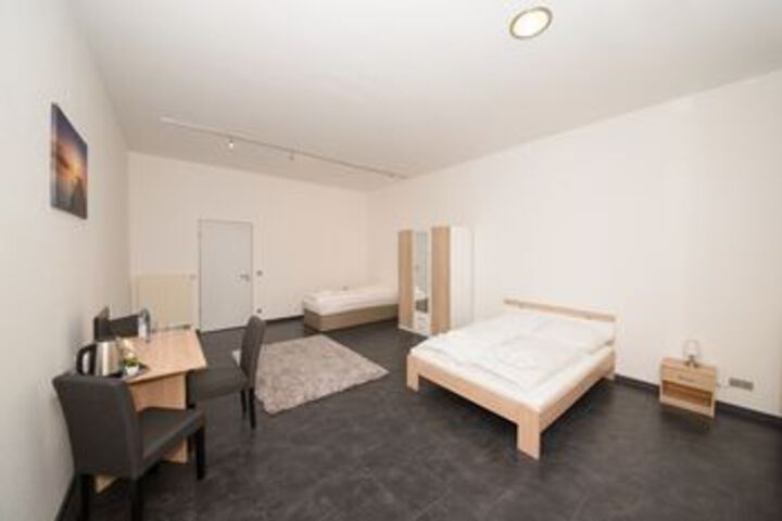 Room 36 of 69