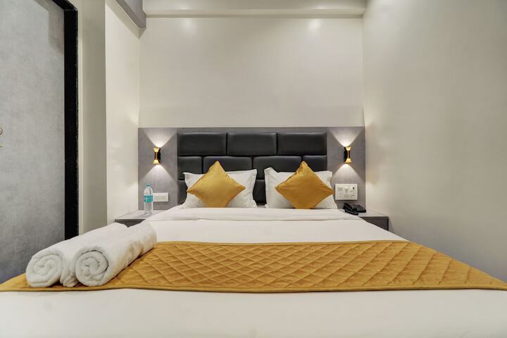 Room 17 of 26