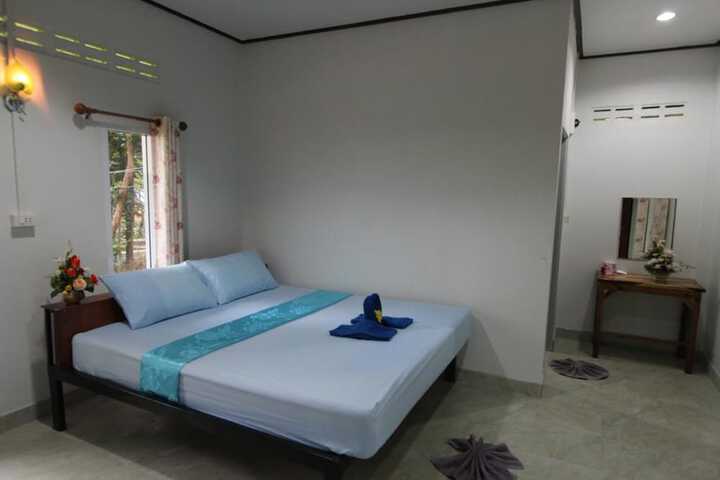 Room 16 of 43