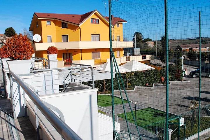 Hotel 84 of 86