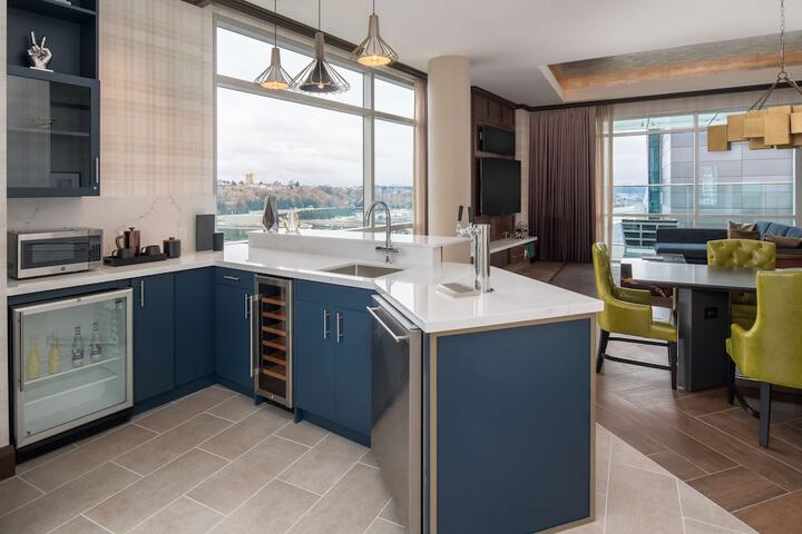 Private kitchenette