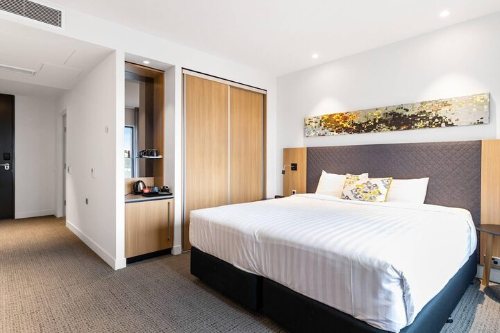 Room 21 of 51