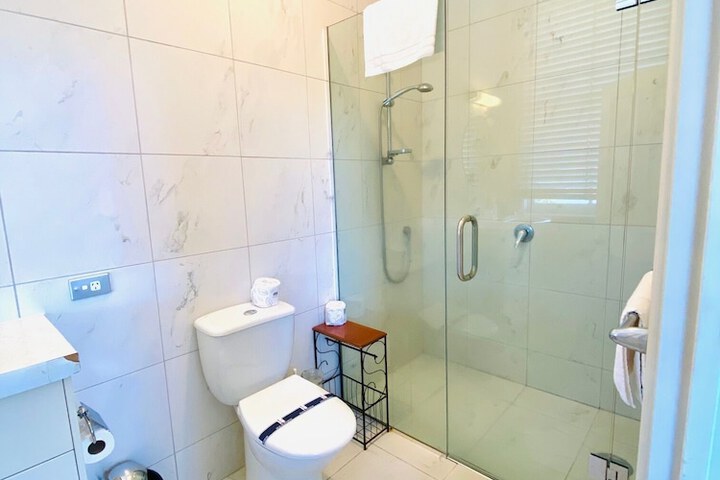 Room 45 of 70