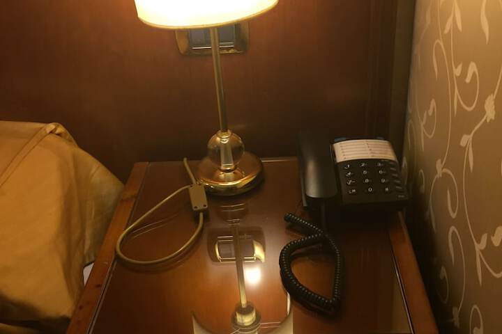 Room 29 of 48