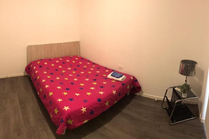 1 Bed Chalet - Sleeps 2 - Pets - Pool - Parking in Jounieh