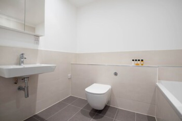 Room 3 of 22