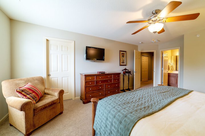 Room 14 of 94